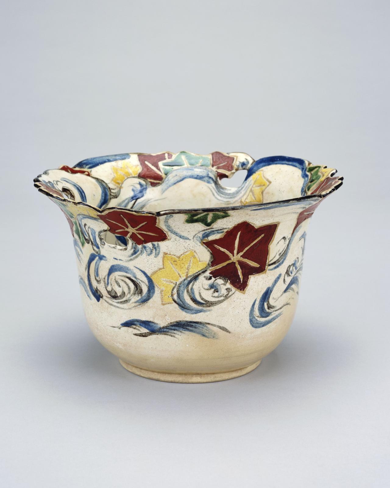 画像: 『色絵龍田川透かし鉢』　尾形乾山作　一口　江戸時代　17～18世紀　慈照寺蔵　Ⅱ期