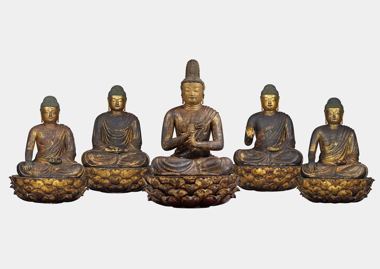 画像: 国宝 五智如来坐像 平安時代 9世紀 京都・安祥寺蔵 通期展示