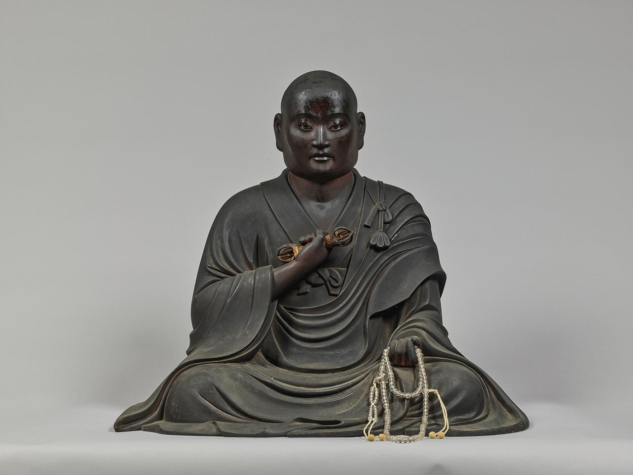 画像: 弘法大師坐像 江戸時代 17世紀 和歌山・金剛峯寺蔵 通期展示
