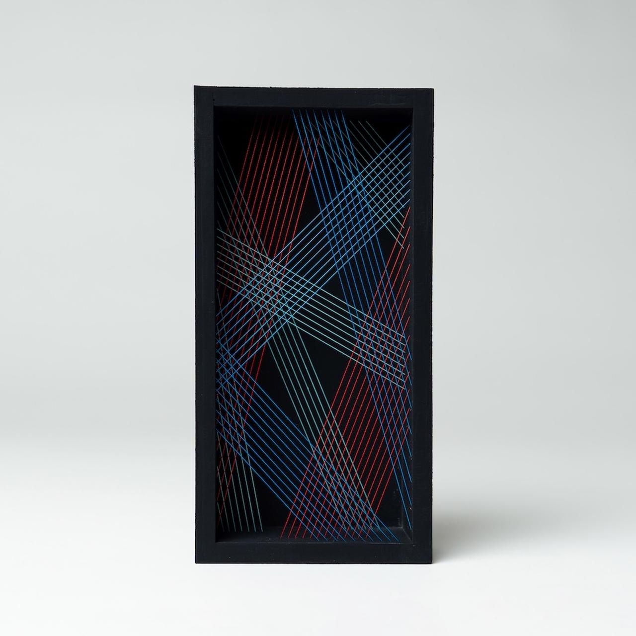画像: 大久保 智子　OKUBO Satoko ギャルリー東京ユマニテ. Galerie Tokyo Humanite moire 2502 糸、木材、塗料 20×10×4cm. 2025