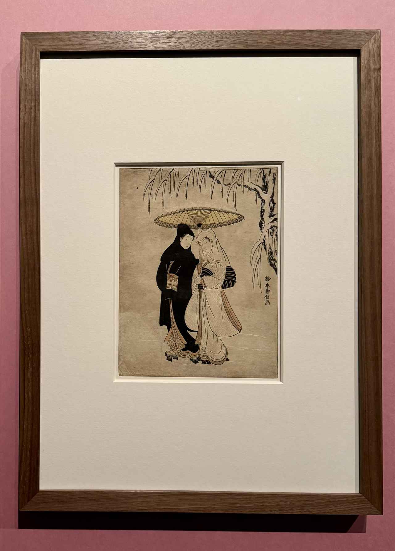 画像: 鈴木春信《雪中相合傘》明和4年(1767)頃 大英博物館蔵 「大英博物館日本美術コレクション 百花繚乱~海を越えた江戸絵画」東京都美術館館開館100周年記念内覧会にて撮影 photo by © cinefil
