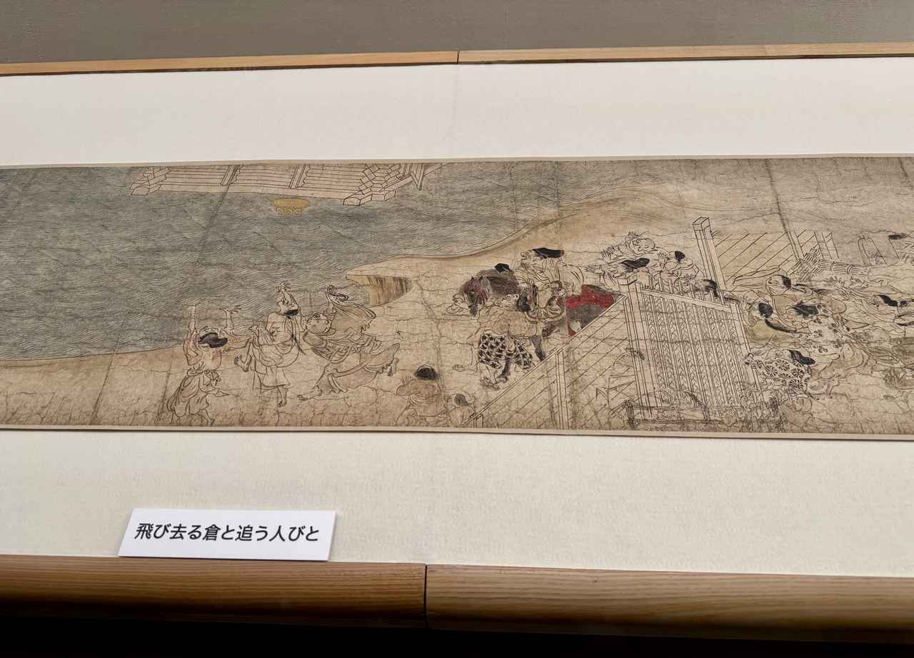 画像: 国宝　信貴山縁起絵巻 飛倉巻（部分）　平安時代　12世紀　奈良・朝護孫子寺蔵 前期展示7/14(火)-8/9(日)展示　東京国立博物館　弘法大師生誕1250年記念 特別展「空海と真言の名宝」内覧会にて撮影　photo by © cinefil