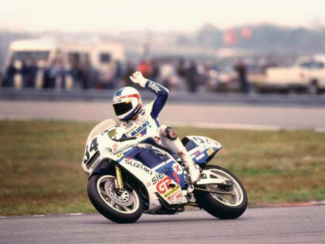 画像: 1988年、GSX-Rを駆り、スズキのデイトナ200初制覇をプレゼントしたケビン・シュワンツ www.motorcyclistonline.com