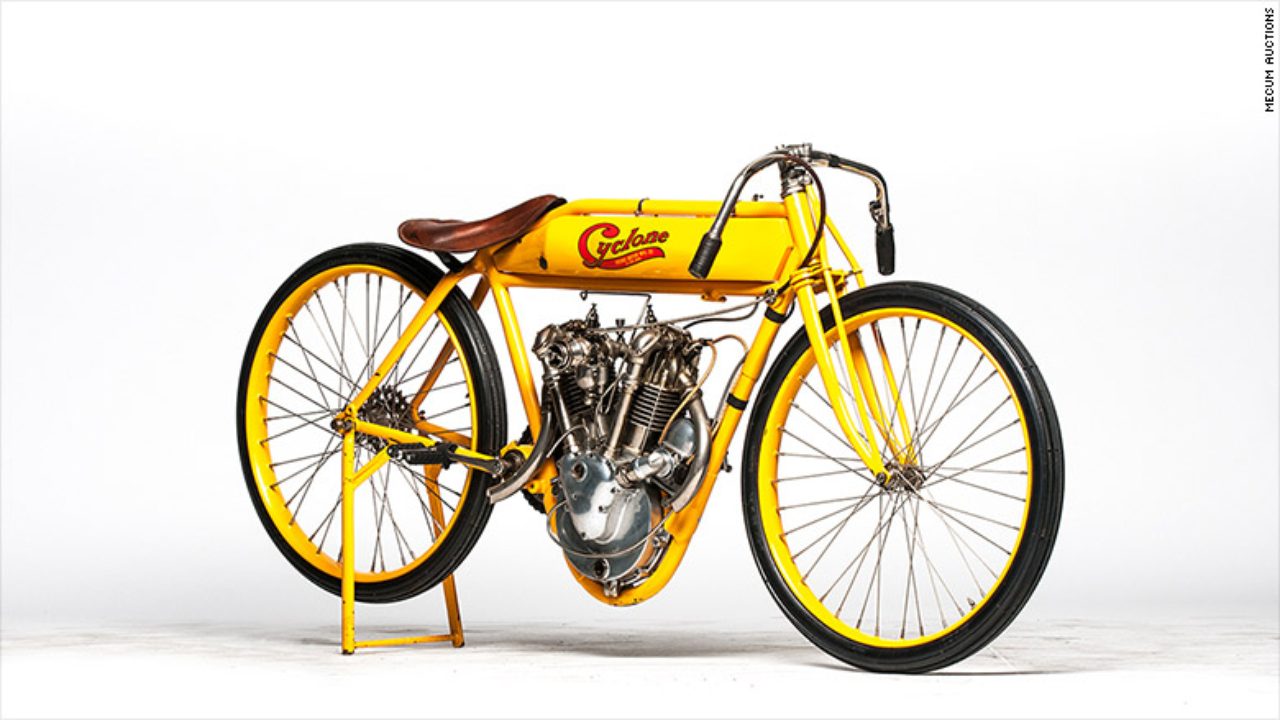 McQUEEN'S MACHINES スティーブマックイーン Amazon.co.jp: スティーブ・マックイーン モーターサイクル