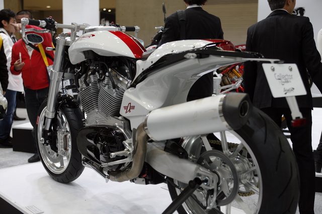 画像5: シェルビーACコブラをコンセプトとしたマッスルハーレー「Avinton」