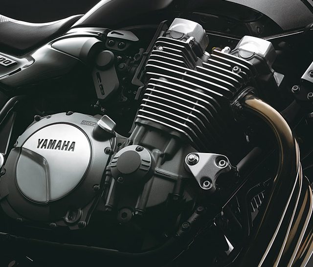 画像: 空冷特有のフィンが美しい www.yamaha-motor.co.jp