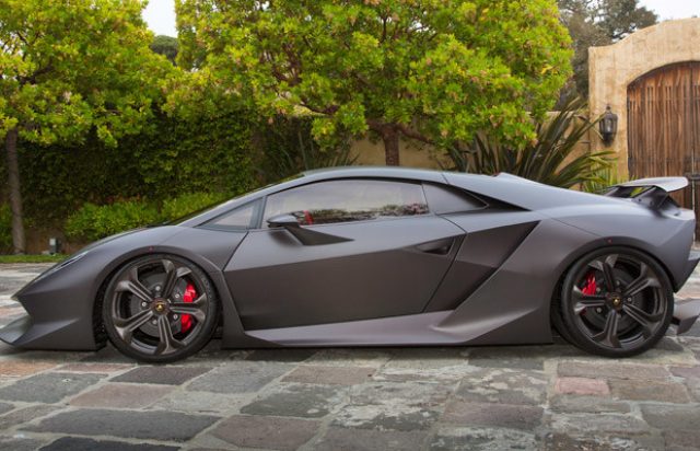 画像: Lamborghini Sesto Elemento www.complex.com