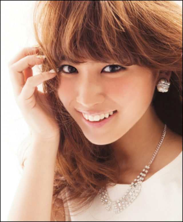 画像: ひさまつ いくみ ◆誕生日・・・・・2月18日 ◆血液型・・・・・O型 ◆出身地・・・・・東京都 ◆身長・・・・・・165cm ◆スリーサイズ・・B80/W60/H86 ◆足のサイズ・・・23.5cm ◆特技・・・・・・ バスケ 走ること 運動が好き★ ◆趣味・・・・・・ 人間観察(ファッションやメークなど) ◆最近ハマったこと・・・ディズニーシー cancam.tv