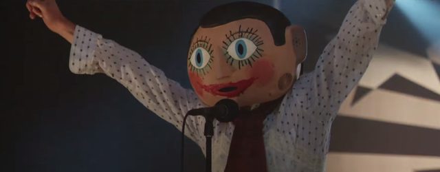 画像: イヤッホー!! ノリノリのあとで彼は失神してしまう。 youtu.be