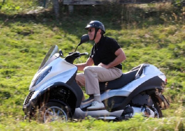 画像: 安全第一! members.modernvespa.net