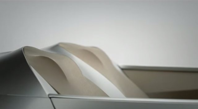 画像3: 布で覆われたBMWのコンセプトカー「GINA(ジーナ)」