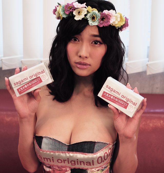 画像: 綺麗な谷間ですね。私、フレッドの好みです