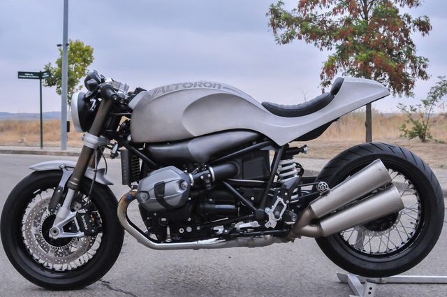 画像: これはBMW R ninTですね。 transformacionesvaltoron.wordpress.com