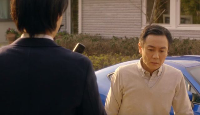 画像: 果たして仲直りできるのか?? 緊張が走る二人。 www.youtube.com
