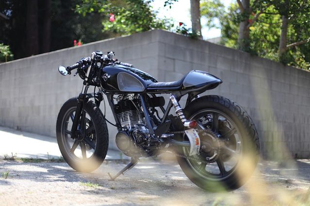 画像: YAMAHA SR500 chappellcustoms.com