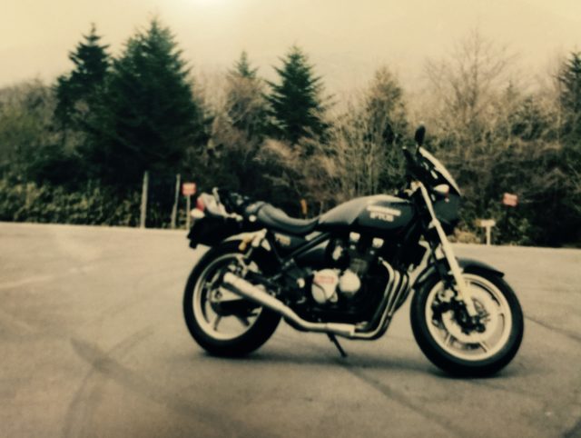 画像: Kawasaki Zephyr 400。