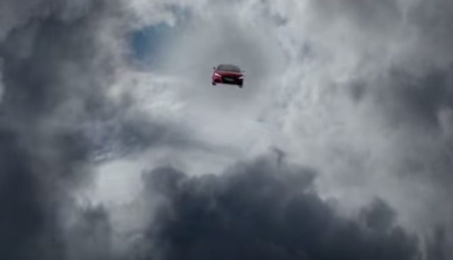 画像: new Audi. Landing on 20 Aug www.youtube.com