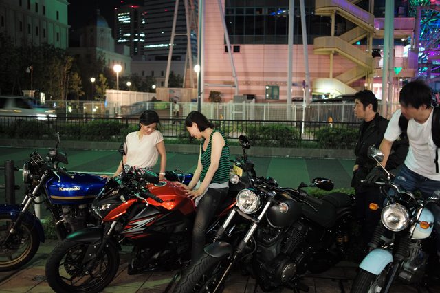 画像: バイク談義@深夜