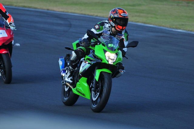 画像2: 先川知香的インプレッション!Kawasaki 【Ninja 250SL】に乗ってみた。