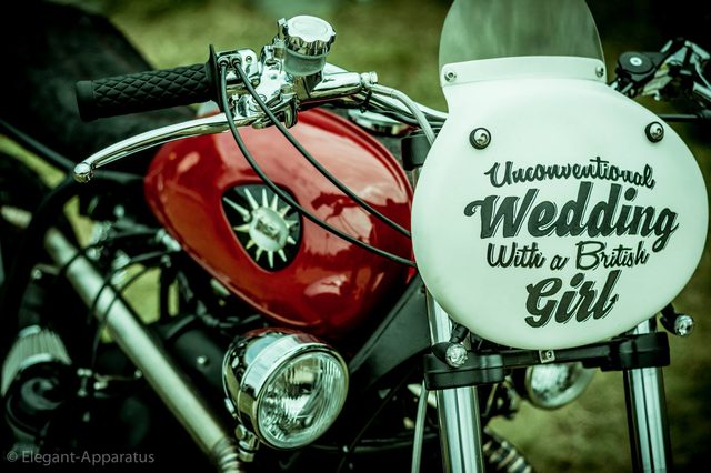 画像: BMW R65 nexxtoy.wix.com