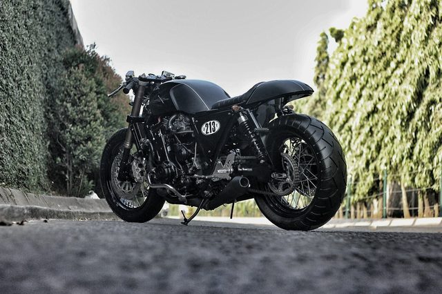 画像: HONDA CB1000F ’98 www.studiomotor.com