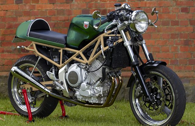 画像: YAMAHA TRX850 カスタム trx850caferacer.files.wordpress.com