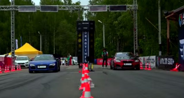 画像: 負けた腹いせに、Audi R8に喧嘩を売り・・・ www.youtube.com