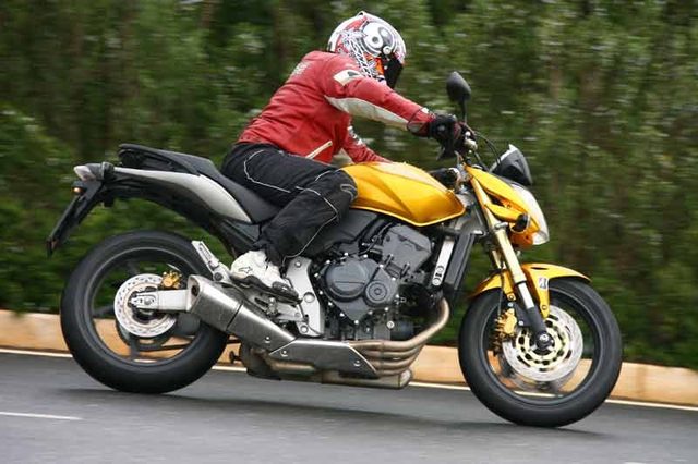 画像: Honda CB600F Hornet (海外仕様) images.mcn.bauercdn.com