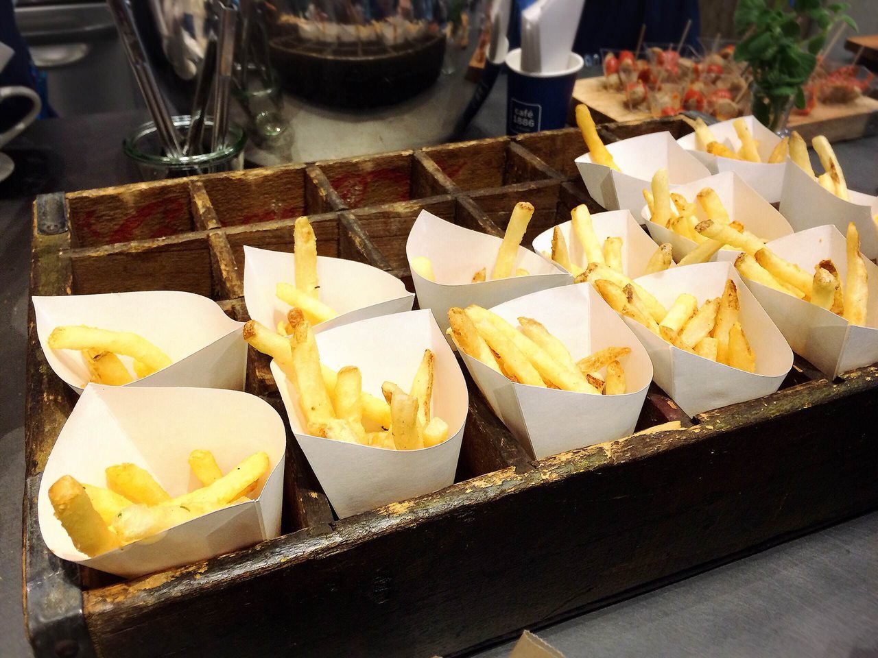 画像: ハーブフレーバーフライドポテト ¥ 650