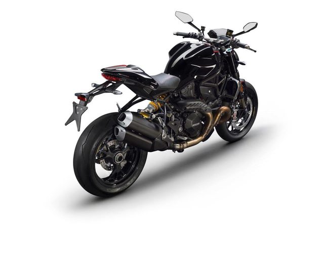 画像2: DUCATI 新型モンスター1200 Rを発表