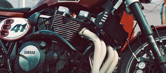 画像1: 映画「ワイルドスピード」最新作のワンシーン?いやいや、YAMAHA Yard Built Dealer Contestの受賞風景なんですw