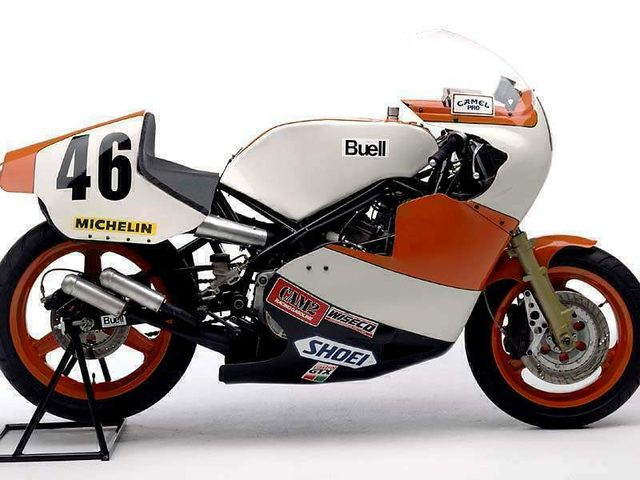 画像: RW 750 www.motorcyclespecs.co.za