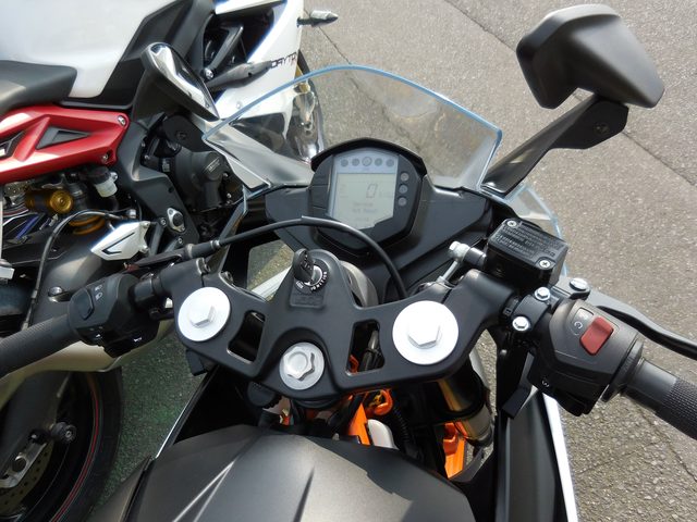 ktm RC250 DUKE フロントフォーク WP】KTM DUKE125/200/390/RC用の前後サスを発売| バイクブロス
