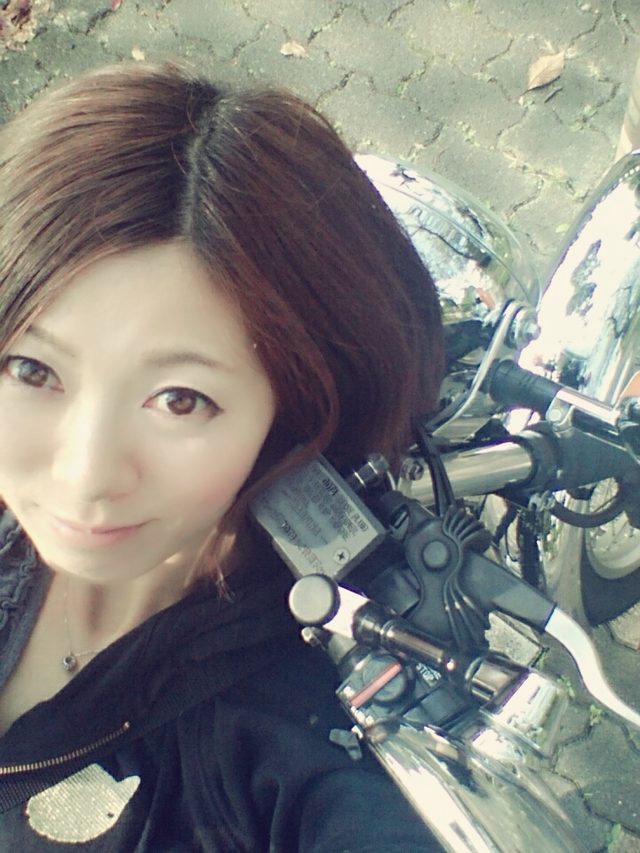 画像1: 先川知香的インプレッション!YAMAHA【SR】に乗ってみた。