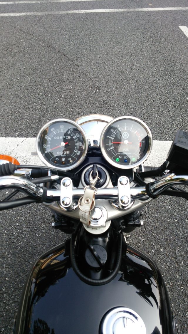 画像4: 先川知香的インプレッション!YAMAHA【SR】に乗ってみた。