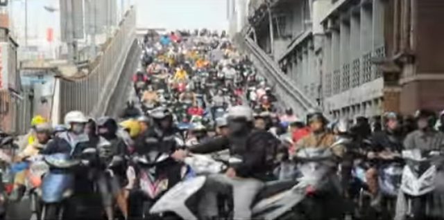 画像: 衝撃!!!!台湾の通勤ラッシュ時の道の様子がカオスすぎる!!!