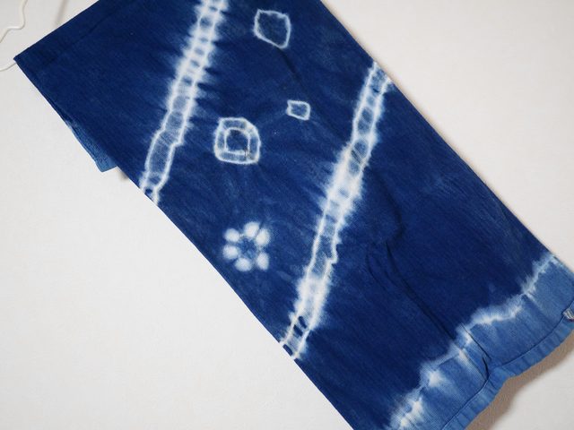 画像: 藍染をしたタオル