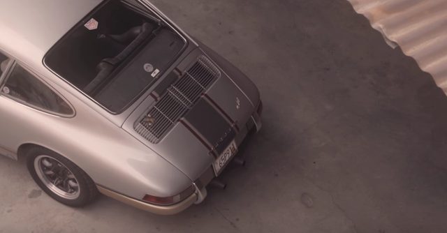 画像: 911にしてはすんなりとしたお尻。うーん、可憐だなあ www.youtube.com