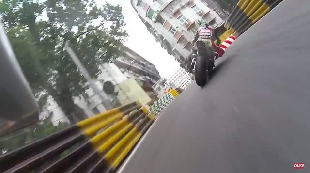 画像: 動画の中で競り合うのは、2位になったマーチン・ジェソップ(BMW)です。迫力満点の映像をお楽しみください! www.youtube.com