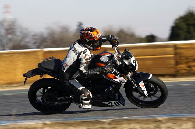 画像3: チーム名はCHIKA with KTM