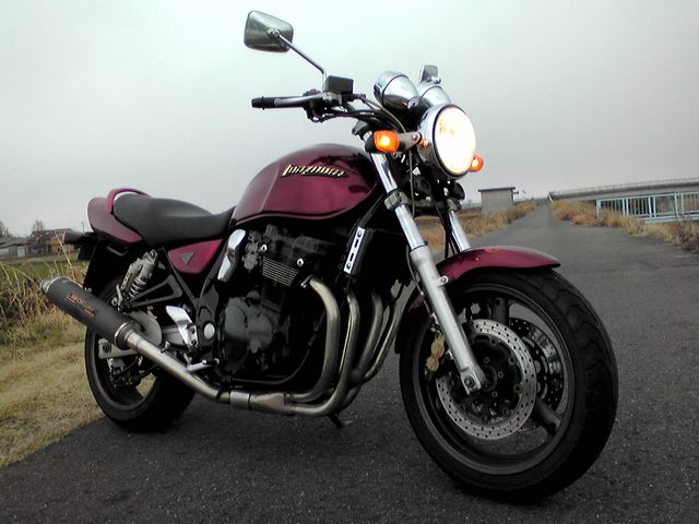 画像: Inazuma 400 K717型 399cm3 4ストローク 油冷DOHC直列4気筒エンジン