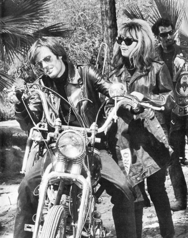 画像: ピーター・フォンダ出演の"The Wild Angels"は、私の敬愛するロジャー・コーマン監督作品。この映画がなかったら、あの"Easy Rider"も生まれることはなかった? s-media-cache-ak0.pinimg.com