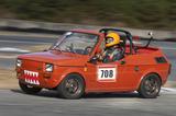 画像: 「ギュワーン」って言ってそう www.autocar.jp