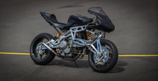 画像: Ducati SS900をベースに開発された車両 フレームから下は左右対称的です www.gizmag.com