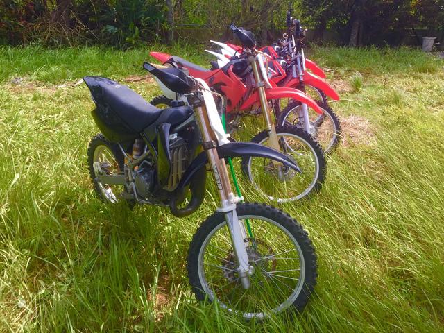 画像: Honda CRF 150 RII, CRF 125 F, Kawasaki KX 100 Big Wheel, Yamaha Serow 250, Aprilia Climber 240 www.offroad-ishigaki.com