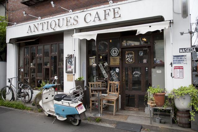 画像: ANTIQUES CAFE