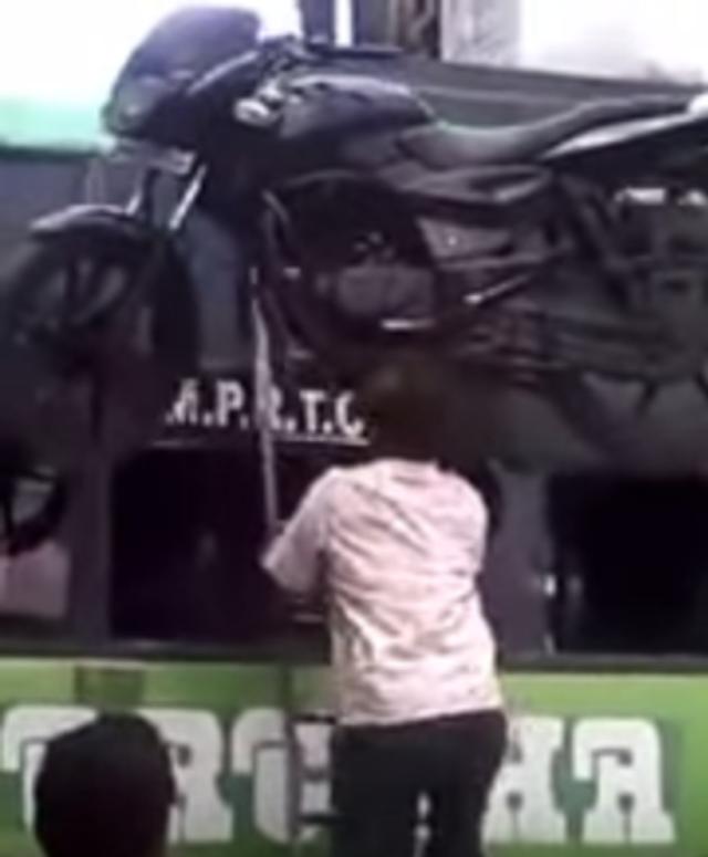 画像3: youtu.be