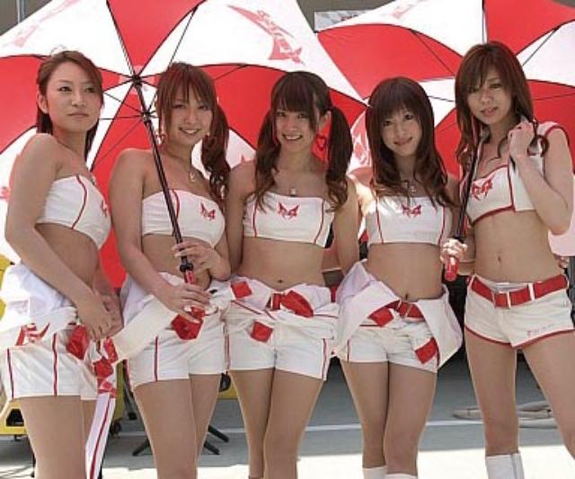 画像1: 【綺麗なお姉さんは好きですか?】
各チームのRQからチームを知ってみよう!!!
2016年 MFJ全日本ロードレース選手権Rd.4 @ツインリンクもてぎvol.3