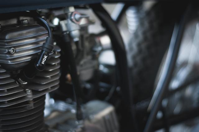 画像1: http://www.returnofthecaferacers.com/2016/06/rooshers-honda-cb250gt.html