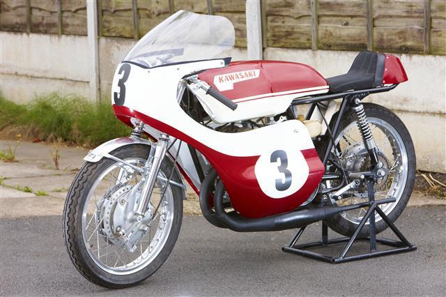 画像: KAWASAKI A1R static.wixstatic.com